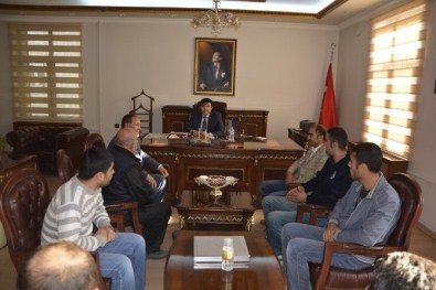 Madde Bağımlılığından Kurtulan Gençler Kaymakam Citer'i Ziyaret Etti