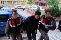 ASKER FİRARİSİ - Otomobil Hırsızları Tutuklandı