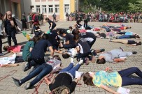 SAĞLIK MESLEK LİSESİ - UMKE'den Nefes Kesen Tatbikat