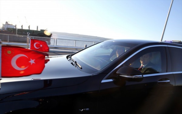 Osman Gazi Köprüsü'nde tarihi kare!