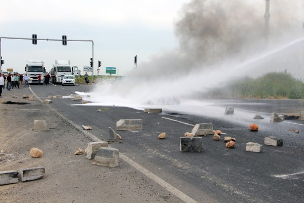 Kızıltepeli çiftçiler ortalığı birbirine kattı