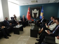 Başbakan Yardımcısı Kurtulmuş Kosova Başbakan'ını Türkiye'ye Davet Etti
