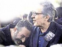 CEM YILMAZ - Cem Yılmaz'ın cenazede gülerken çekilen görüntüsü tepki çekti