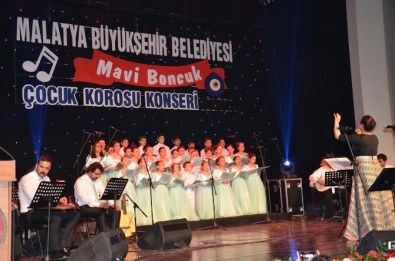 Çocuk Korosu, Coşkulu Bir Gece Yaşattı