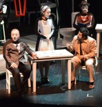 Gergedan Nilüfer'de