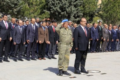 Hakkari'nin 98. Kurtuluş Yıldönümü