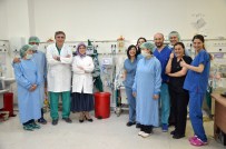 ÖLÜM RİSKİ - İki Küçük Kalp Sayesinde Dost Oldular