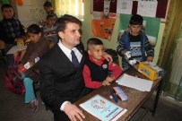 MUHLİS ARSLAN - Kamu Çalışanlarından Köy Çocuklarına 23 Nisan Hediyesi