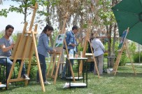 KARKıN - Öğretmen Ve Akademisyenlerden Açık Havada Sanat Performansı