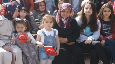 23 Nisan Ulusal Egemenlik Ve Çocuk Bayramı Manyas'ta Kutlandı