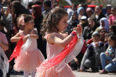 Ardahan'da 23 Nisan Coşkusu