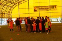 BAŞAKŞEHİR BELEDİYESİ - Başakşehir 23 Nisan'ı Sporla Kutladı