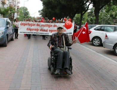 CHP'den Alternatif 23 Nisan Töreni