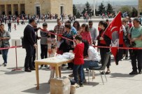 GEOMETRI - Küçük Ressamlar 2.Kez Anıtkabir'de Dev Tuvalin Başına Geçti