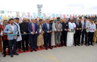 Kütahya'daki 'Uluslararası Öğrenci Buluşması' Renkli Görüntülere Sahne Oldu