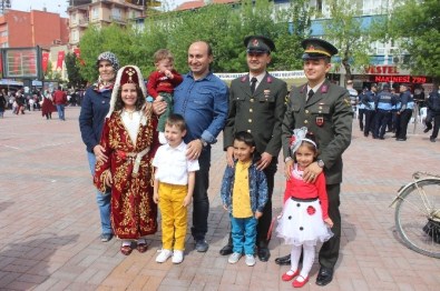 Tavşanlı'da 23 Nisan Törenlerine Büyük İlgi