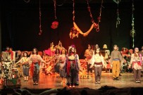 BAŞGIL - 7. Liselerarası Tiyatro Şenliği Başlıyor