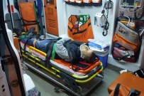 KULLAR - Aşırı Hız Yine Kaza Getirdi Açıklaması 3 Yaralı