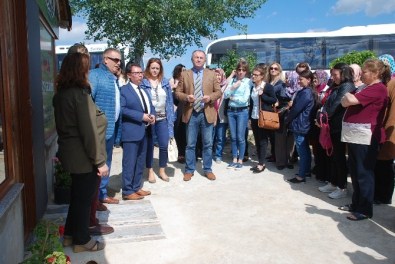 Kadın Çiftçi Adaylarından İnceleme Gezisi