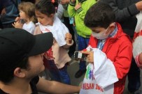 ÇOCUK BAYRAMI - Kanser Tedavisi Gören Çocuklara Rengarenk Moral