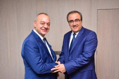 Manisa Büyükşehir, Hizmet Açılışlarına Alaşehir'de Devam Ediyor