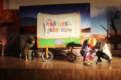 Taşköprü Belediyesi'nden Miniklere Yönelik Tiyatro Oyunu