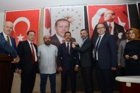 İL DANIŞMA MECLİSİ - Altıeylül'de MHP'li İki Meclis Üyesi AK Parti'ye Geçti