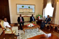 MUAMMER TÜRKER - Somalili Bakan Ahmed Vali Türker'i Ziyaret Etti