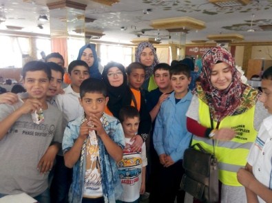 Suriyeli Ailelere Destek Oldular