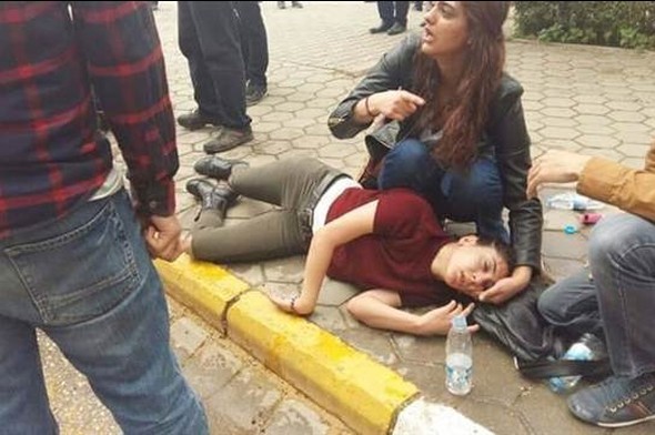 Karşıt görüş öğrenciler arasında büyük kavga!