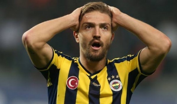 Fenerbahçe'de Caner Erkin'e af çıkıyor!