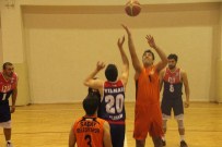 İZMIR ÜNIVERSITESI - Bilecik'te Nefes Kesen Maç