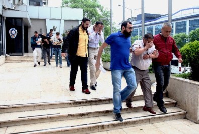 Bursa'daki Otomobil Dolandırıcılarından 3'Ü Tutuklandı