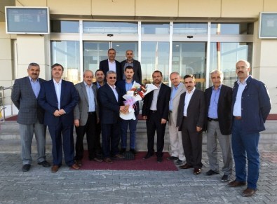 Edremit Merkez Camisi İmamı Muhammed Sizcan Dünya Beşincisi Oldu