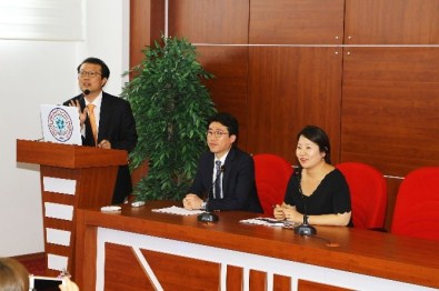 ERÜ' De 'Kore Günleri' Semineri Düzenlendi