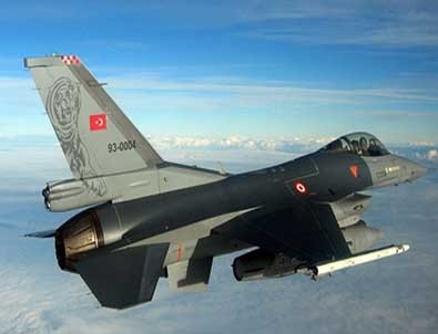 F-16'lar Çukurca'dan havalandı