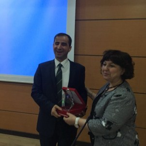 Görme Engelli Bürokrat Kenan Önalan'dan Konferans