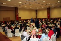 TARıK BAHADıR - İncesu'da TEOG Sınavına Girecek Öğrencilere Kahvaltı Verildi