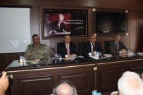 ENDÜSTRI MESLEK LISESI - Muhtarlar İle Toplantı Yapıldı