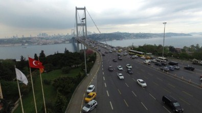 Radyo Trafik'ten İstanbul Trafiğine Drone'lu Çözüm