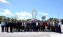 BÜYÜKELÇİLER - Şehit Diplomatlar Karşıyaka'da Anıldı