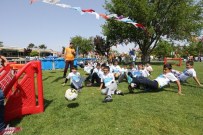 ÇOCUK OYUNU - Şenlikte Çocuklar Doyasıya Eğlendi