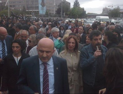 TBMM önünde izinsiz eyleme müdahale