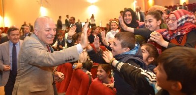 'Teşekkür Ederiz Mehmet Sekmen Amca'