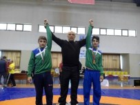 Kartepeli Güreşçiler Sivas Yolcusu