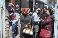 OKUL KAPISI - TEOG Sınavlarında İlk Oturum Sona Erdi