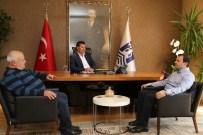 MEHMET KOCADON - Başkan Kocadon'a Kivi Hediye Ettiler