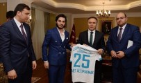 ZAFER ÖZ - Süper Lige Çıkan Termalspor'dan Vali Altıparmak'a Ziyaret