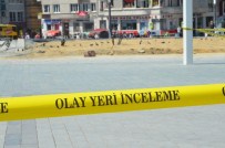 ŞÜPHELİ ÇANTA - Taksim Meydanı'nda Şüpheli Çanta Paniği