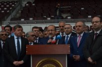 FUTBOL DÜNYASI - Trabzon Hüseyin Avni Aker Stadı'nda Tepkisini Ortaya Koydu